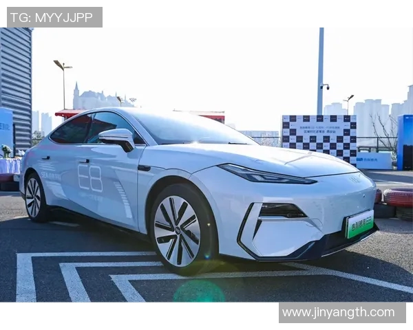 吉利体育品牌引领运动潮流助力全民健身新风尚